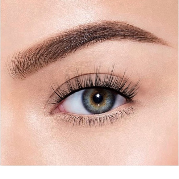 New LASHVIEW False Eyelashes,Demi Wispies lashes, 3D Natural Layered Effect - Picture 2 of 6